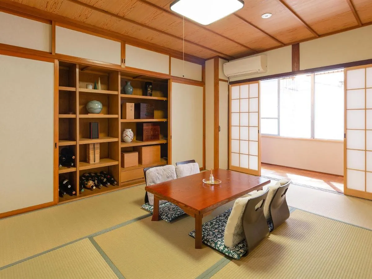 Yukari Shijo Kyoto Villa Japan