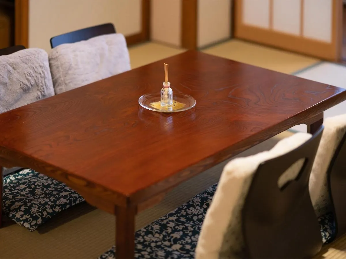 Yukari Shijo Kyoto Villa Japan